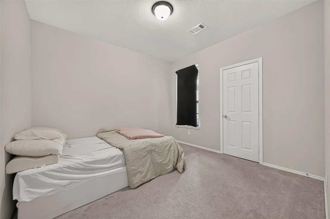 Photo of 8659 Cedardale Park Drive