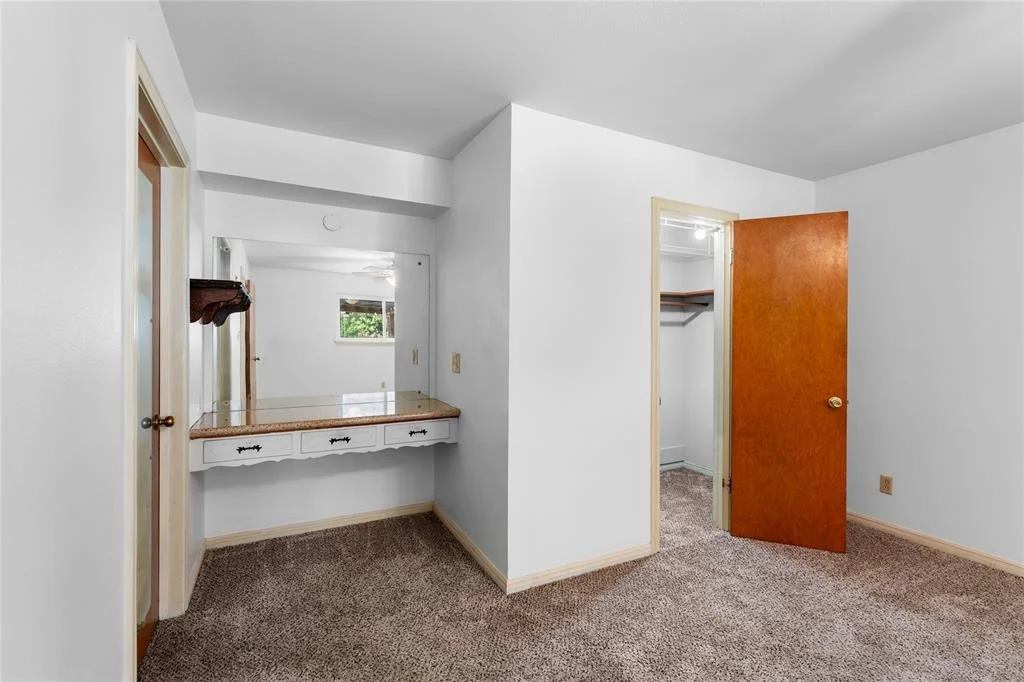 Photo of 4415 Fallbrook Drive