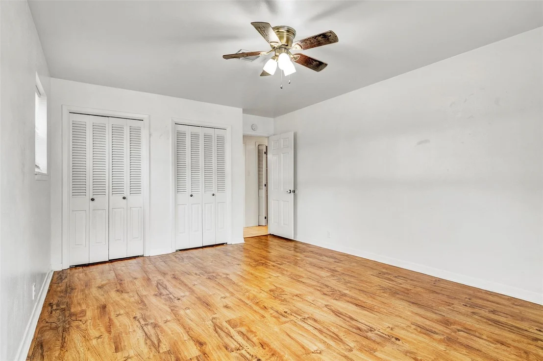 Photo of 1300 Northwood Drive