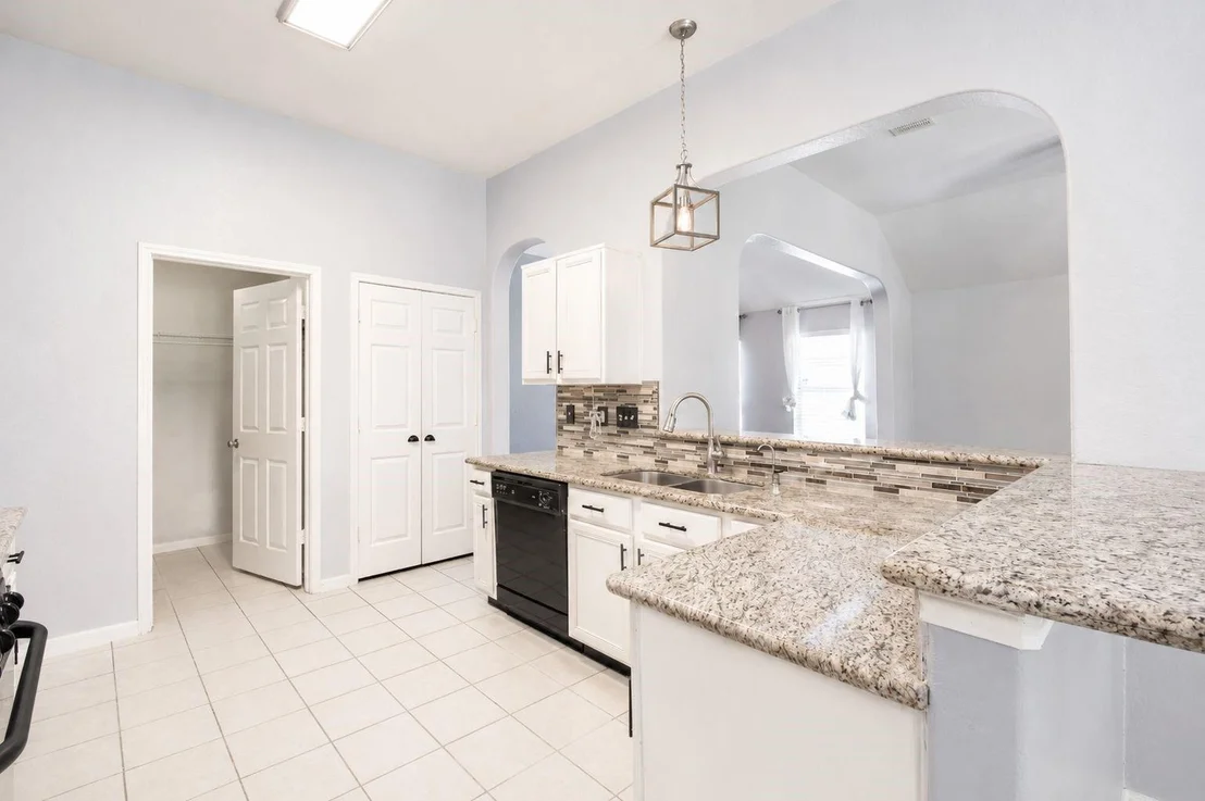 Photo of 303 Burris Park Dr Drive