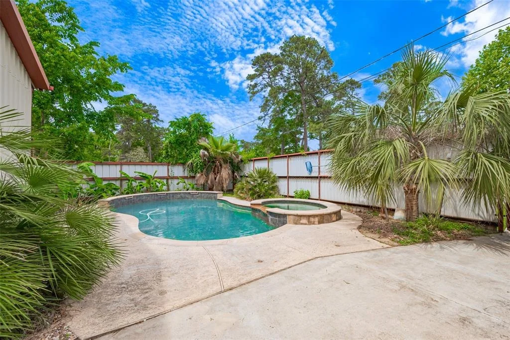 Photo of 25930 Water Ridge Drive