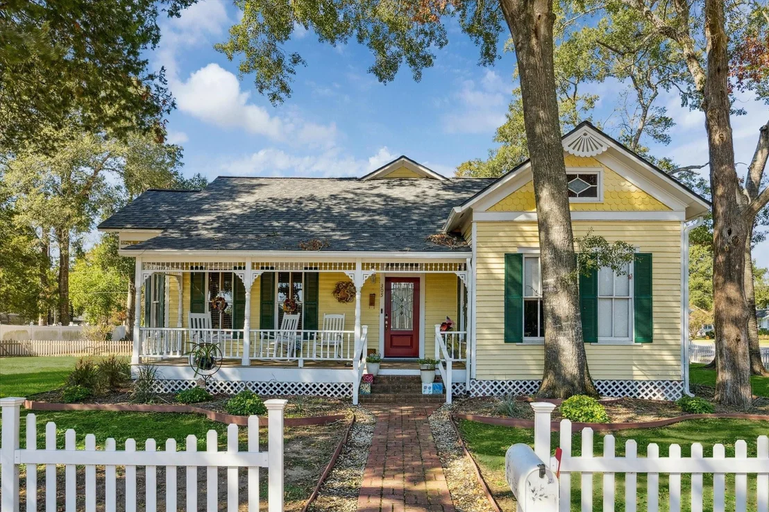 Photo of 305 Hardeman Street