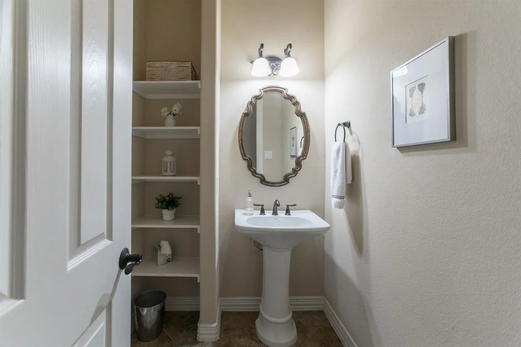 Photo of 7531 Langley Road