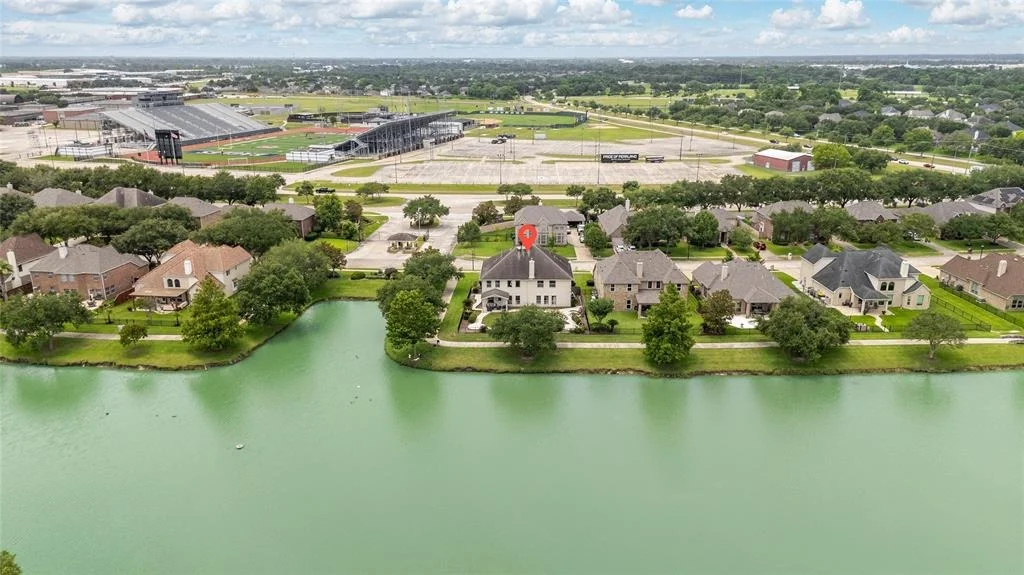 Photo of 2916 Eagle Lake Drive