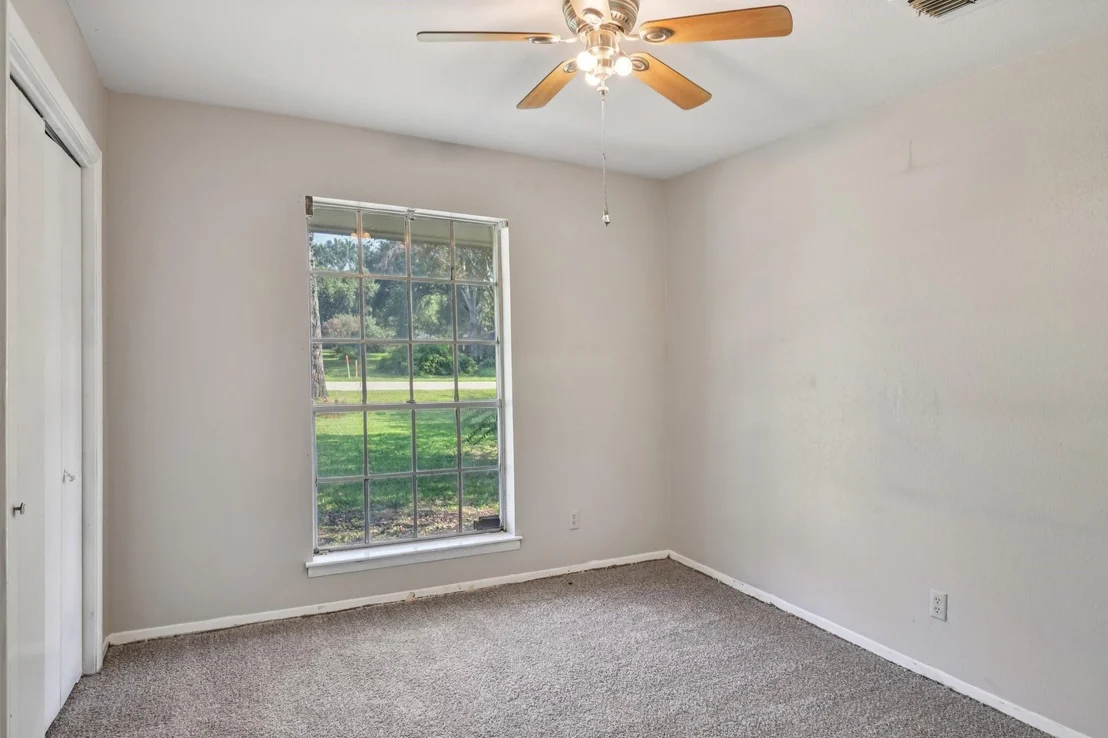 Photo of 20123 Edworthy Road