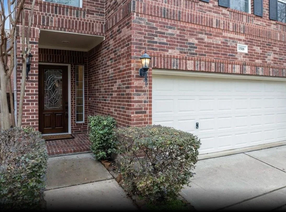 Photo of 1518 Olive Park