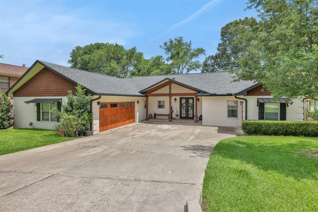 Photo of 61 Harbour Point Circle