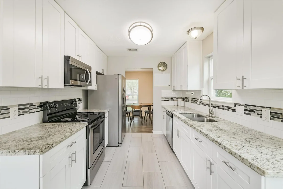 Photo of 5219 Forest Timbers Drive