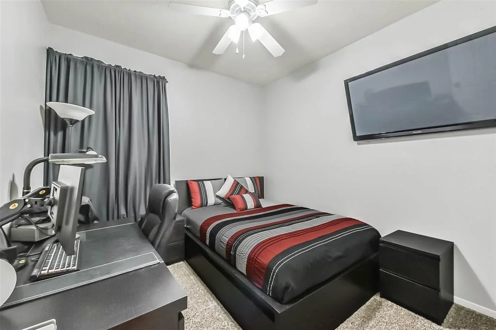 Photo of 902 Parsonfield Court