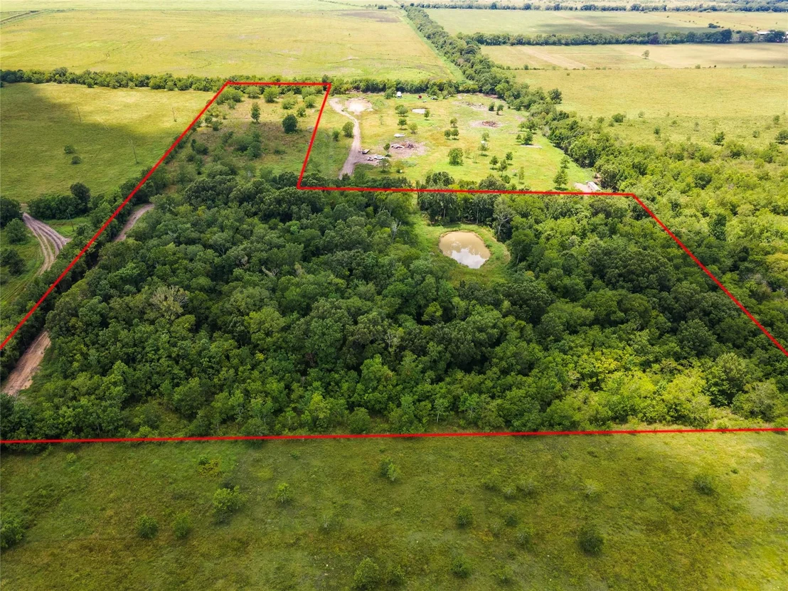 Photo of 800 Private Road 60406