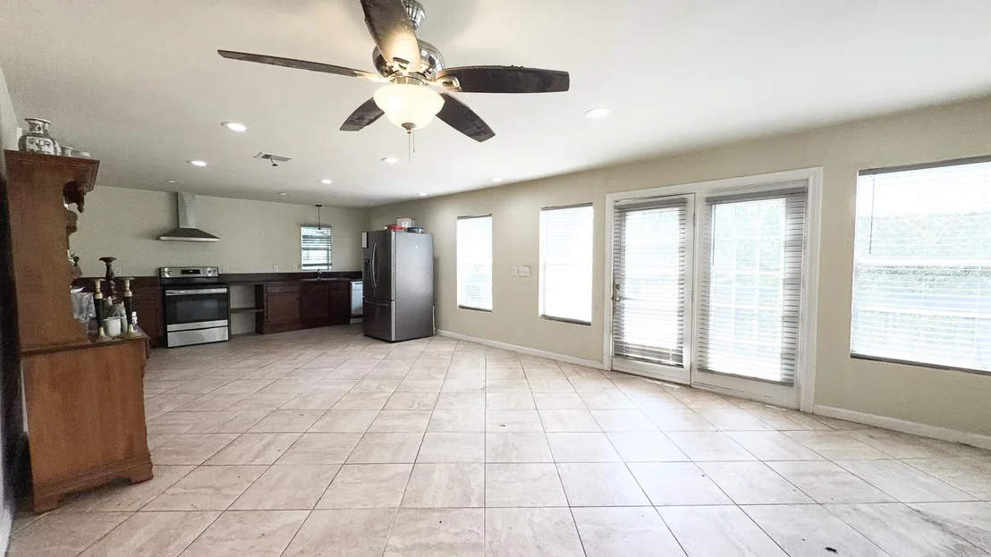 Photo of 6114 Lazy Lane