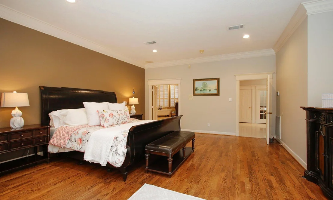 Photo of 15923 Harwick Drive