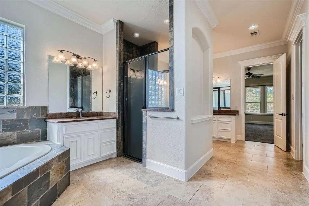 Photo of 6710 Brownbark