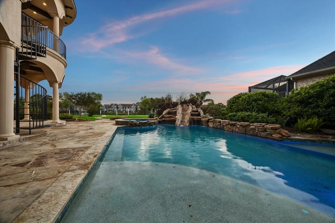 Photo of 503 Constellation Boulevard