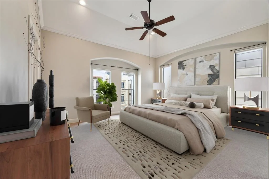 Photo of 2304 Couch Street
