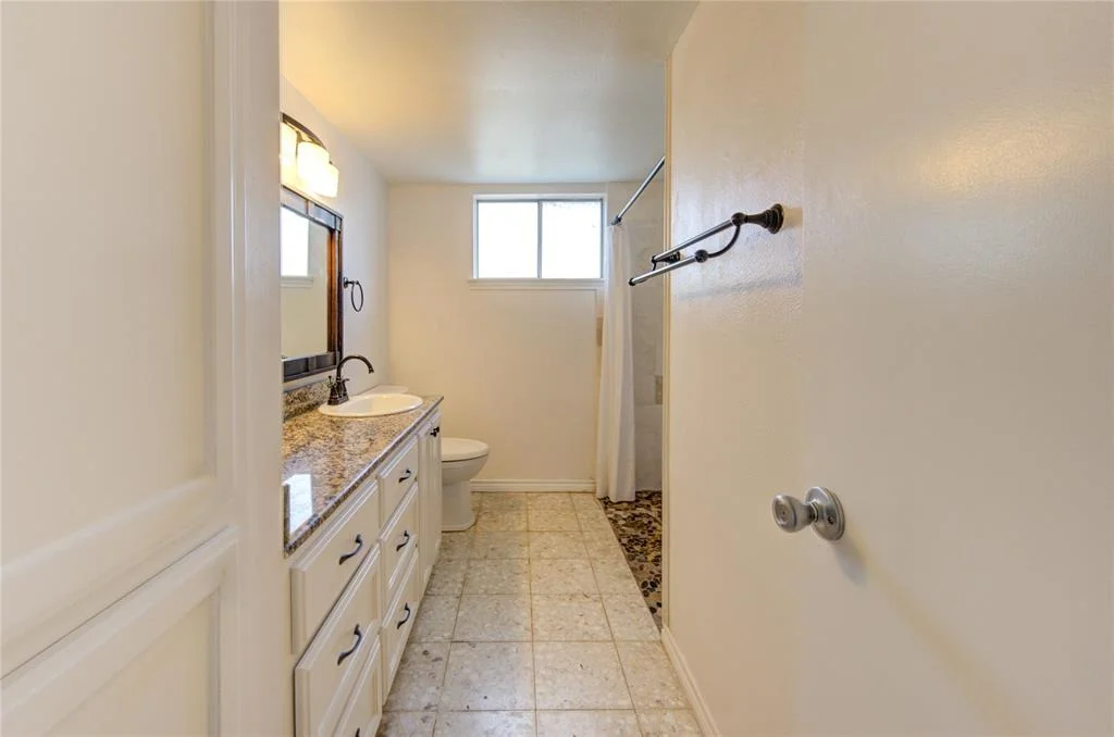 Photo of 6403 Oaknut Drive