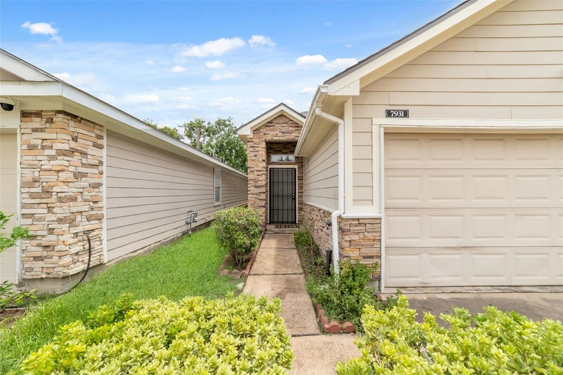 Photo of 7931 Dairy View Lane
