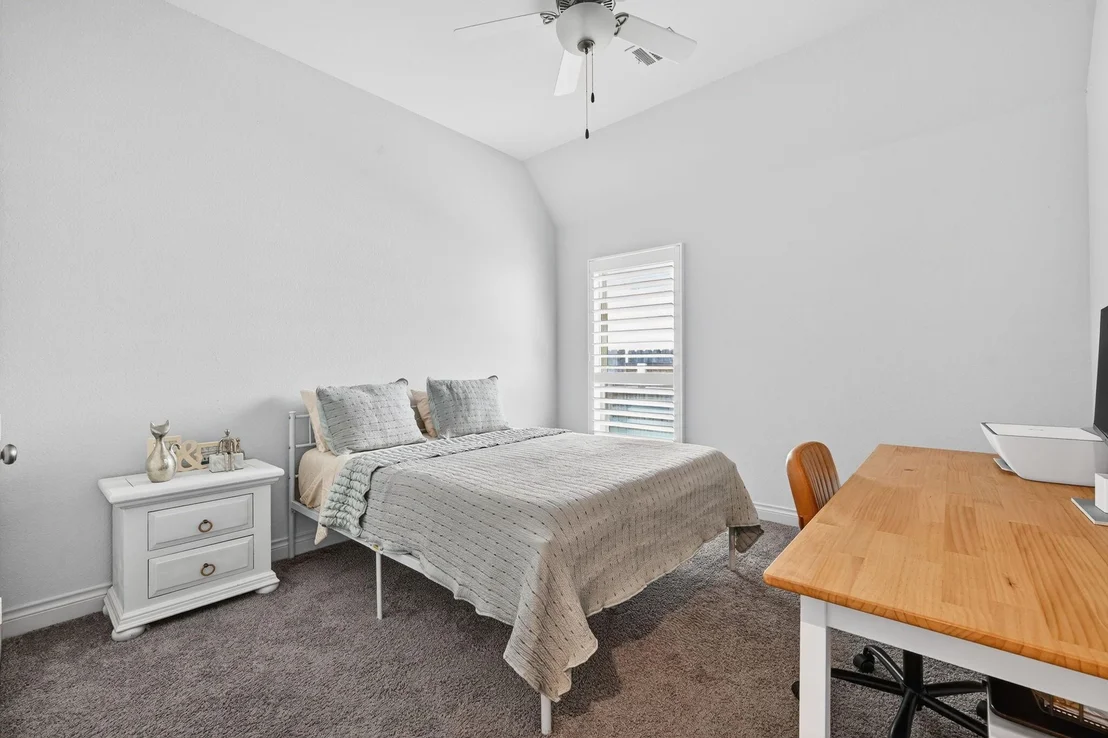 Photo of 25121 Pinebrook Grove Lane