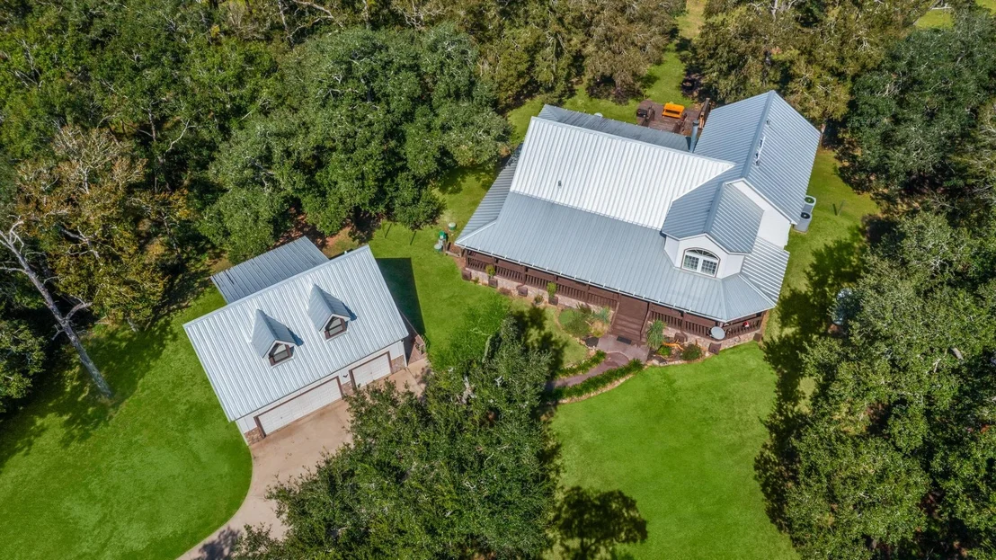 Photo of 7411 Creek Drive