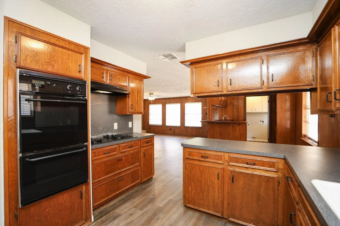 Photo of 815 Park Meadow Drive