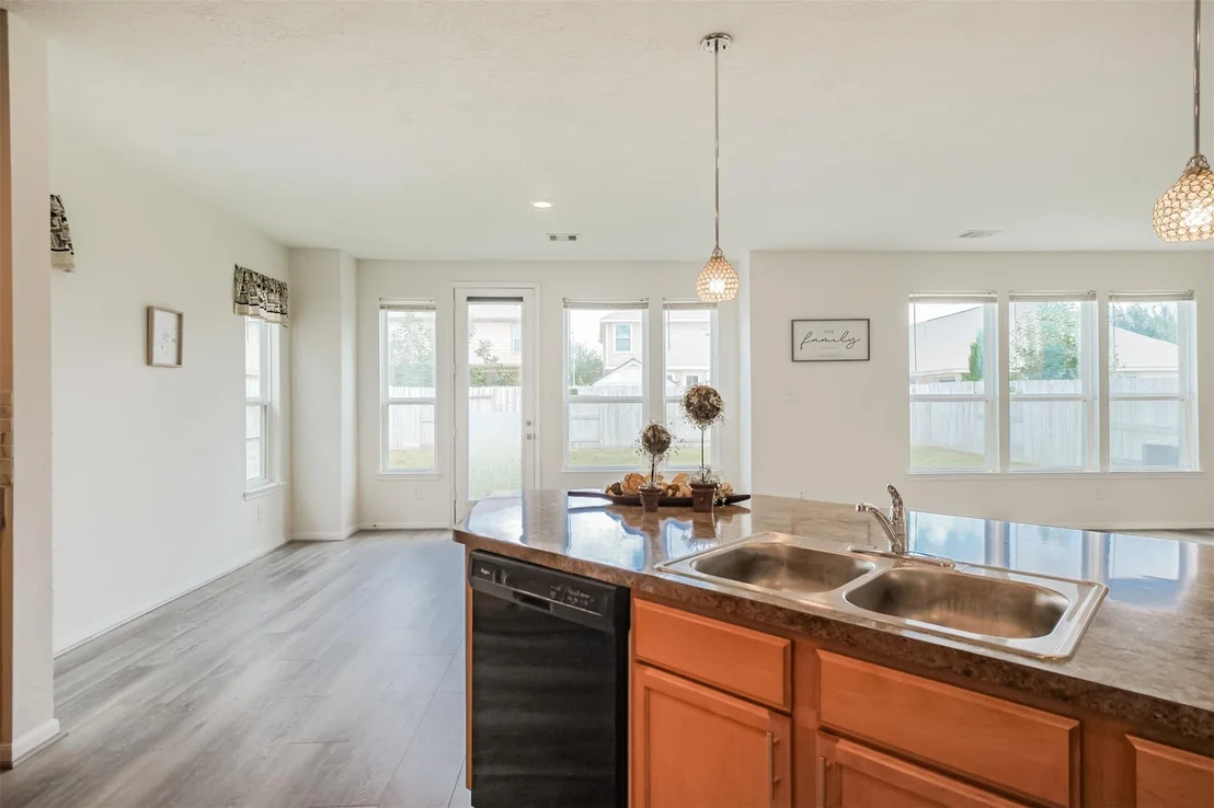 Photo of 4106 Lake Cypress Circle