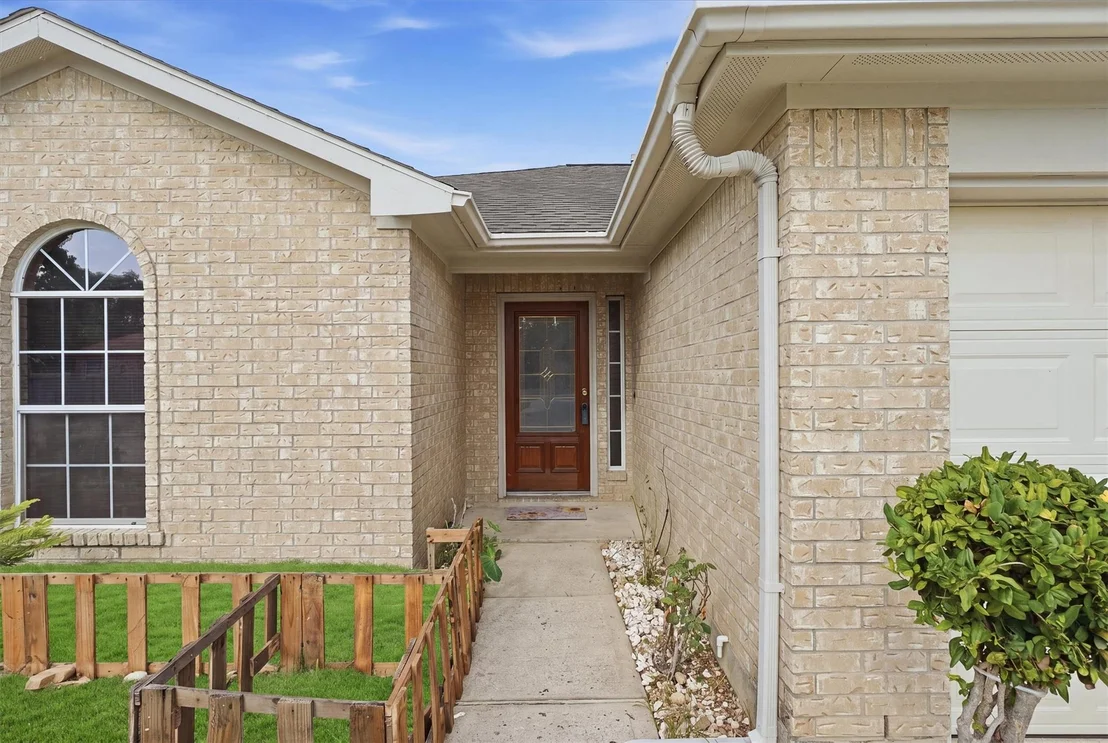 Photo of 3435 Red Cedar Drive