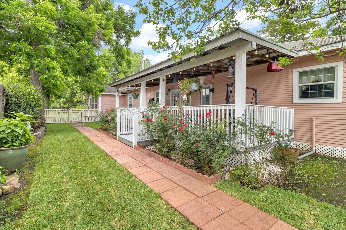Photo of 120 Willow Street