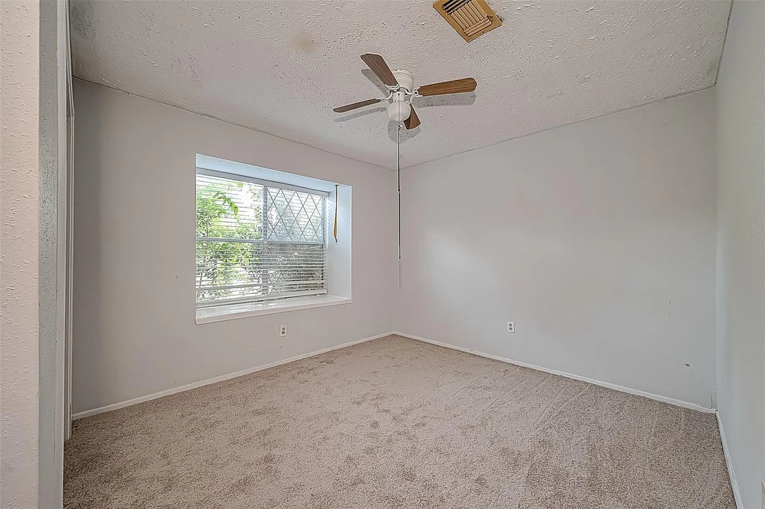Photo of 7035 Foxfield Lane