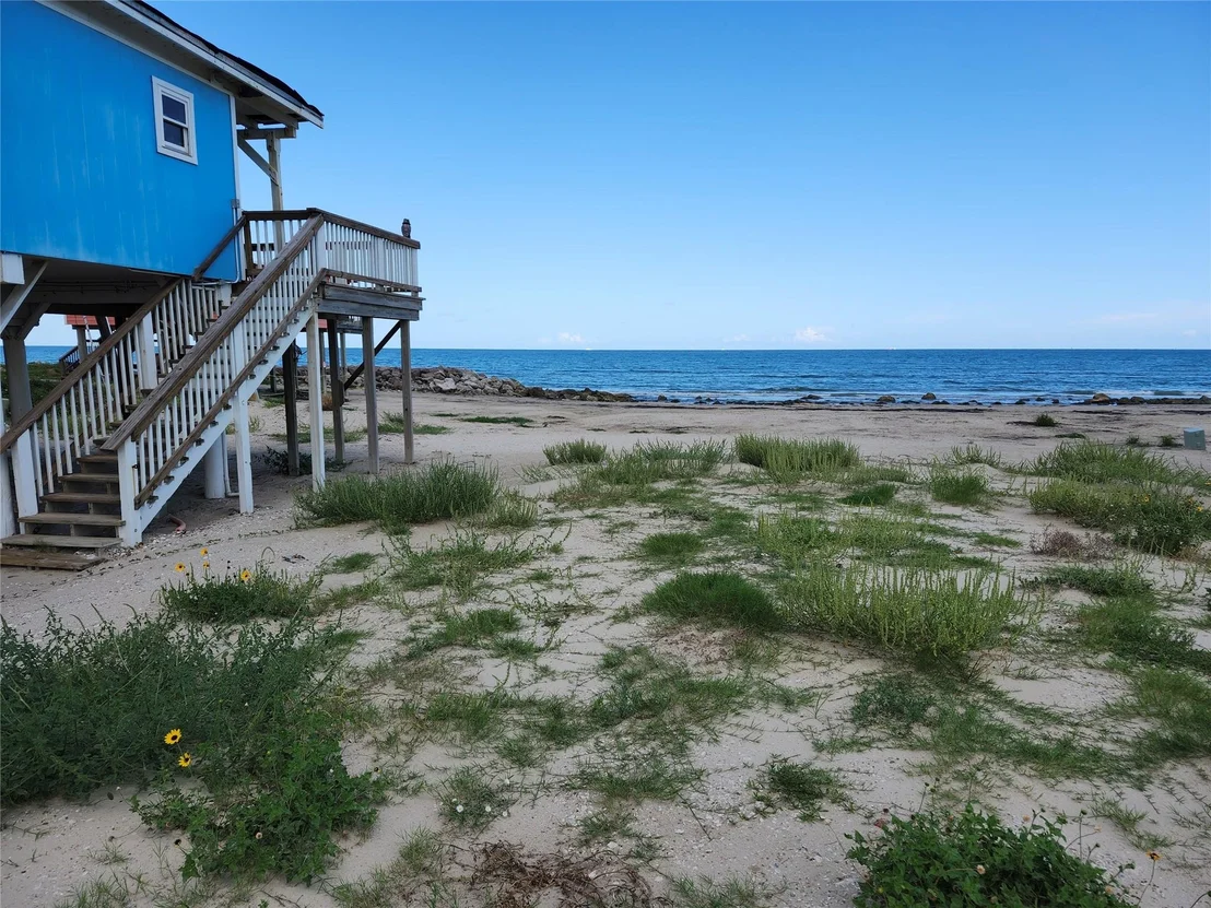 Photo of 1111 White Cap Drive