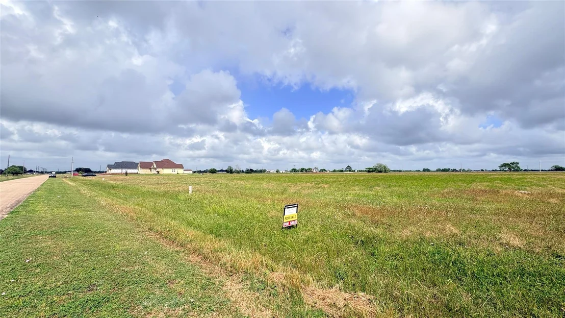 Photo of 383 Brahman Trail