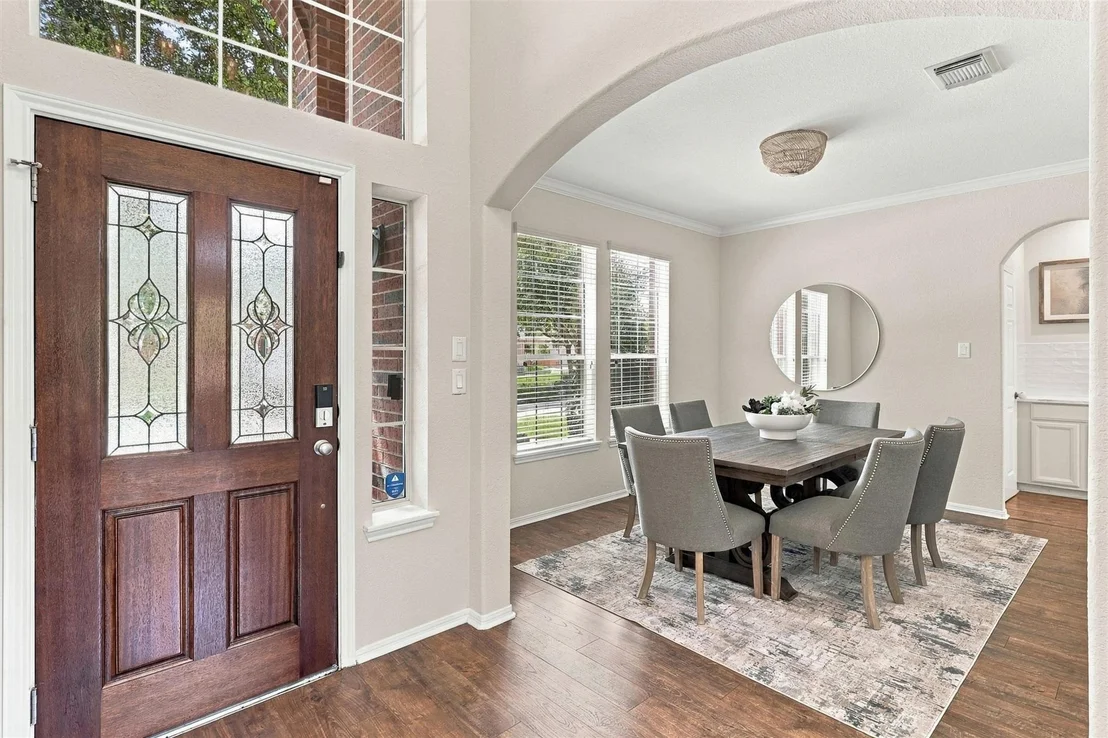 Photo of 7807 Ravens Point Drive