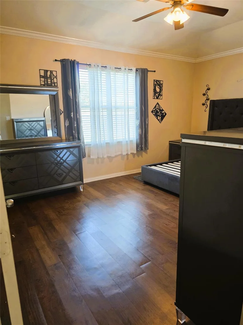 Photo of 24039 Clipper Hill Lane