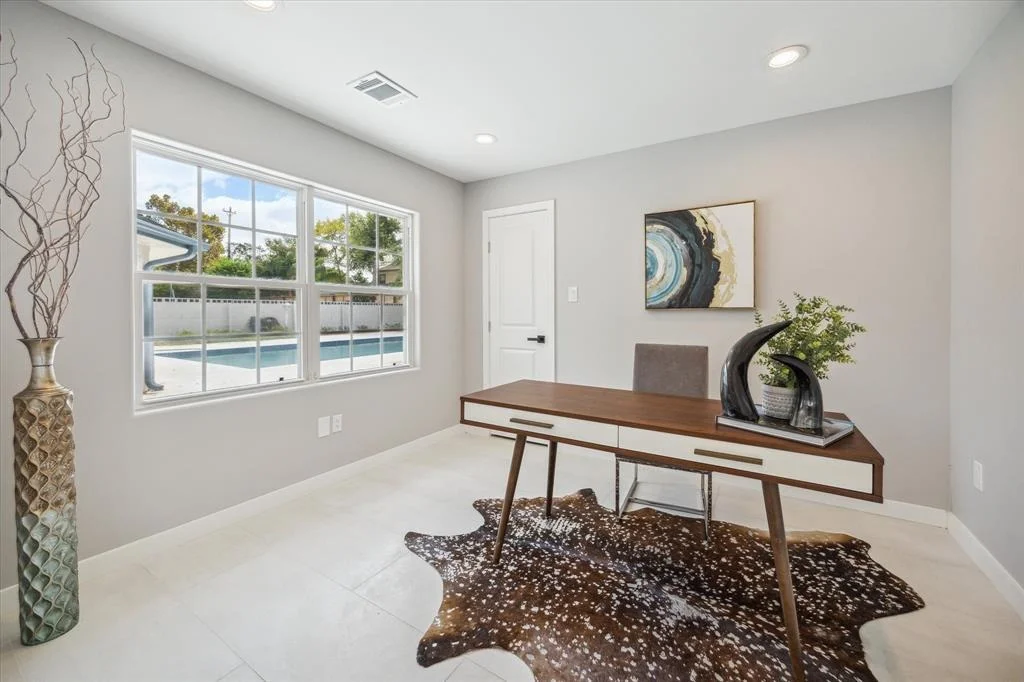 Photo of 8721 Westview Drive