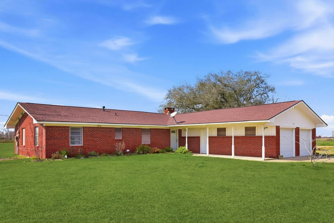 Photo of 1839 W Henderson Rd