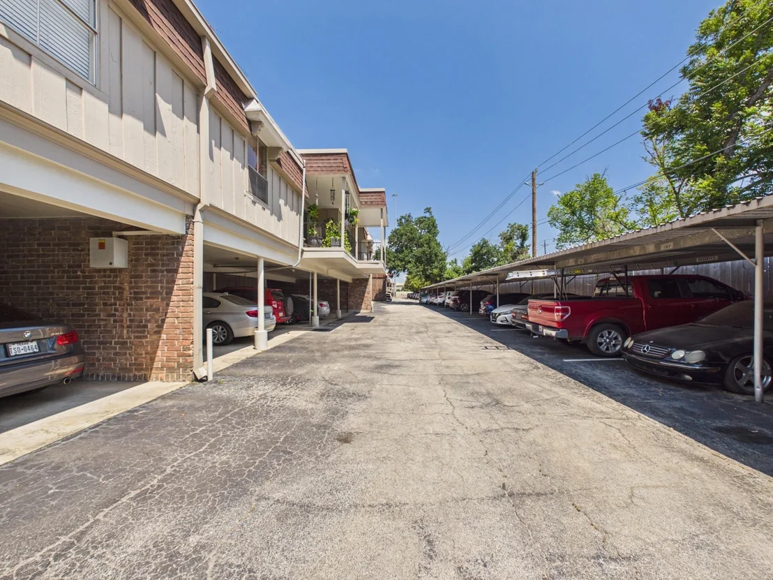 Photo of Unit 49 at 7555 Katy Freeway