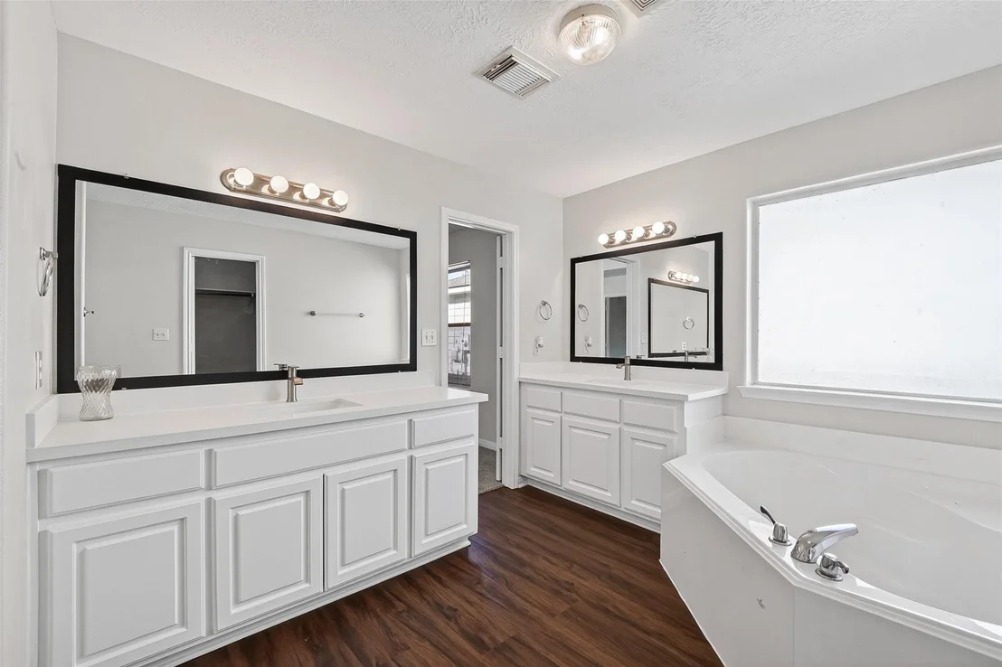 Photo of 9104 Dolphin Circle