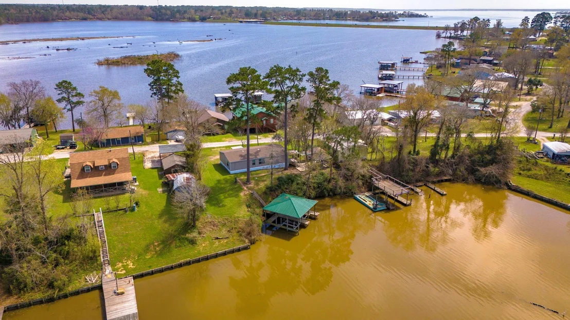 Photo of 1281 Creeklake Drive