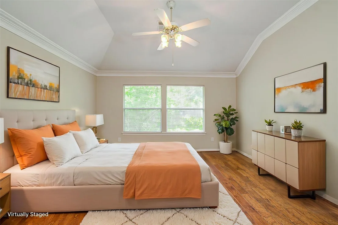 Photo of 18223 Heathridge Lane
