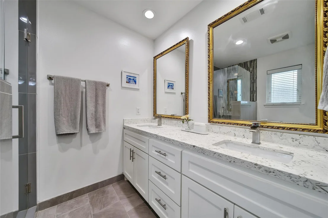 Photo of 963 Thornton Road