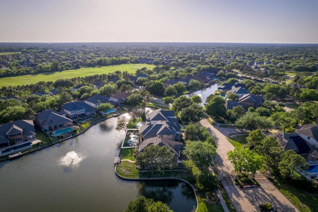 Photo of 8411 Middle Canyon Road
