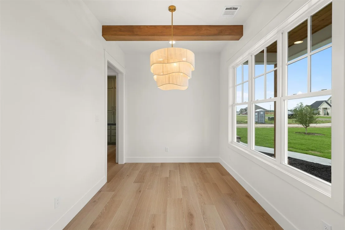 Photo of 112 Court Side Drive