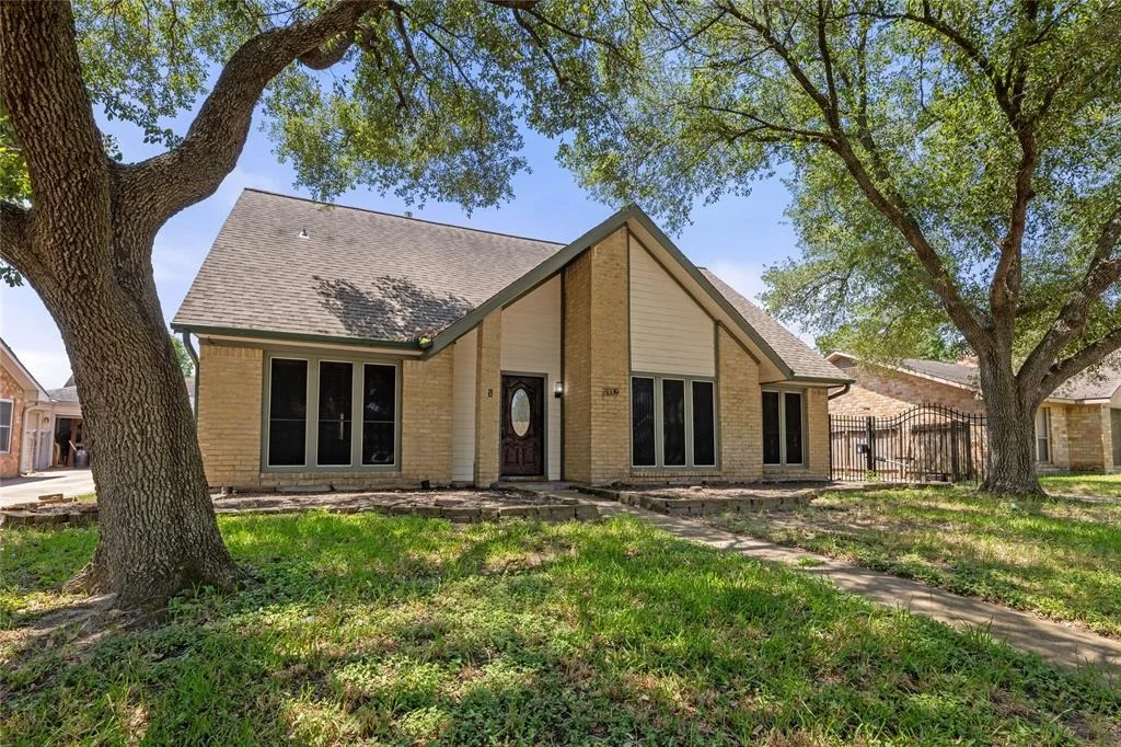 Photo of 21339 Park York Drive
