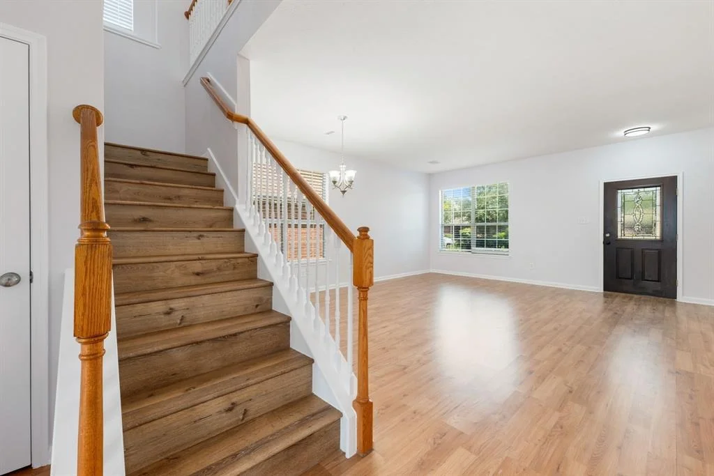 Photo of 16218 Peach Bluff Lane