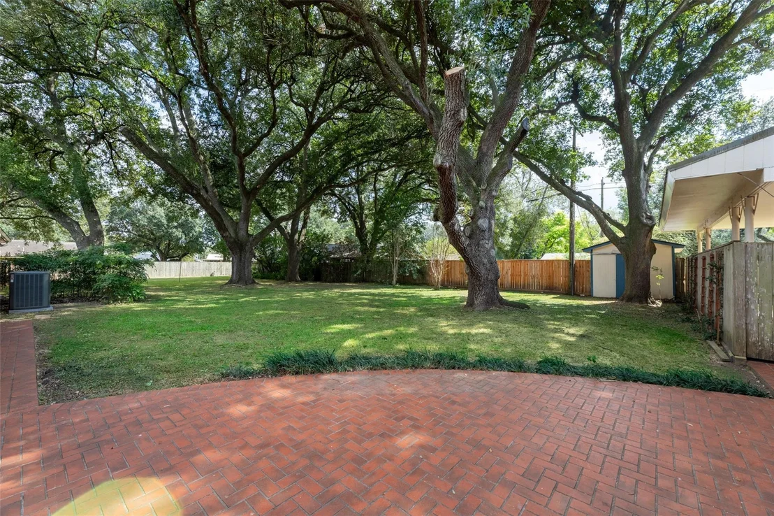 Photo of 1426 Park Lane