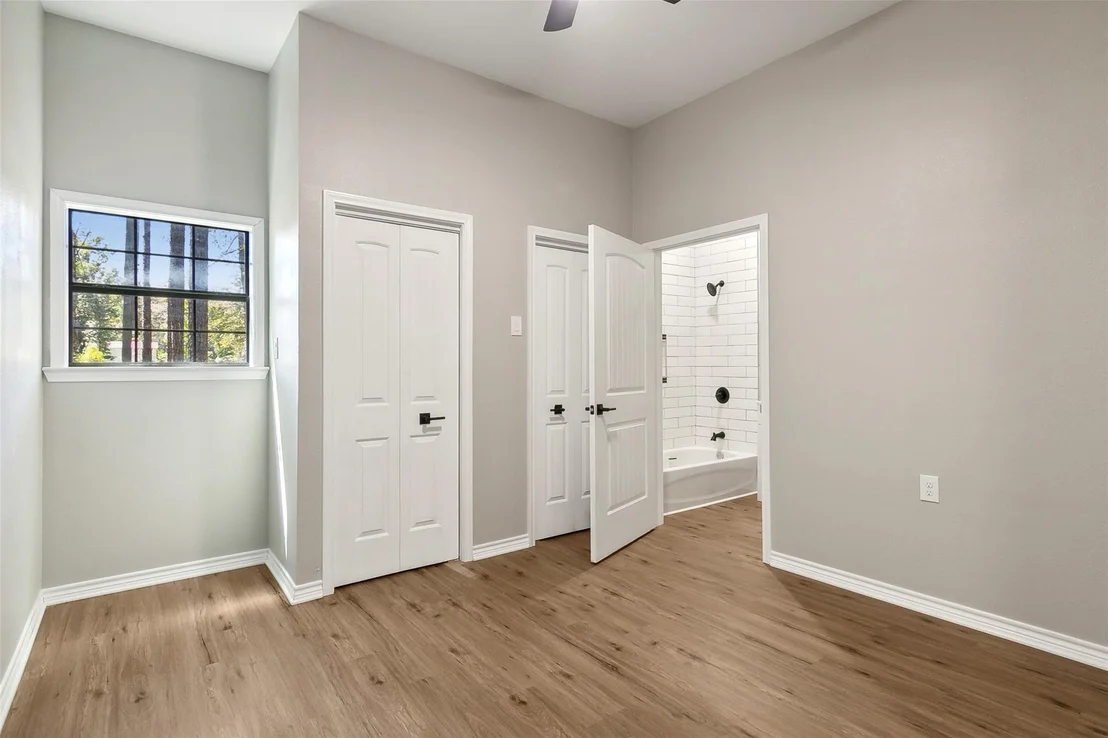 Photo of 131 Oaklane Drive