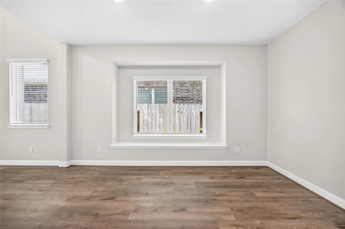 Photo of 13326 Wood Leaf Park