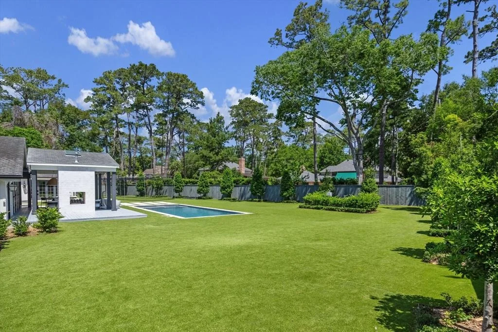 Photo of 225 Millbrook Street