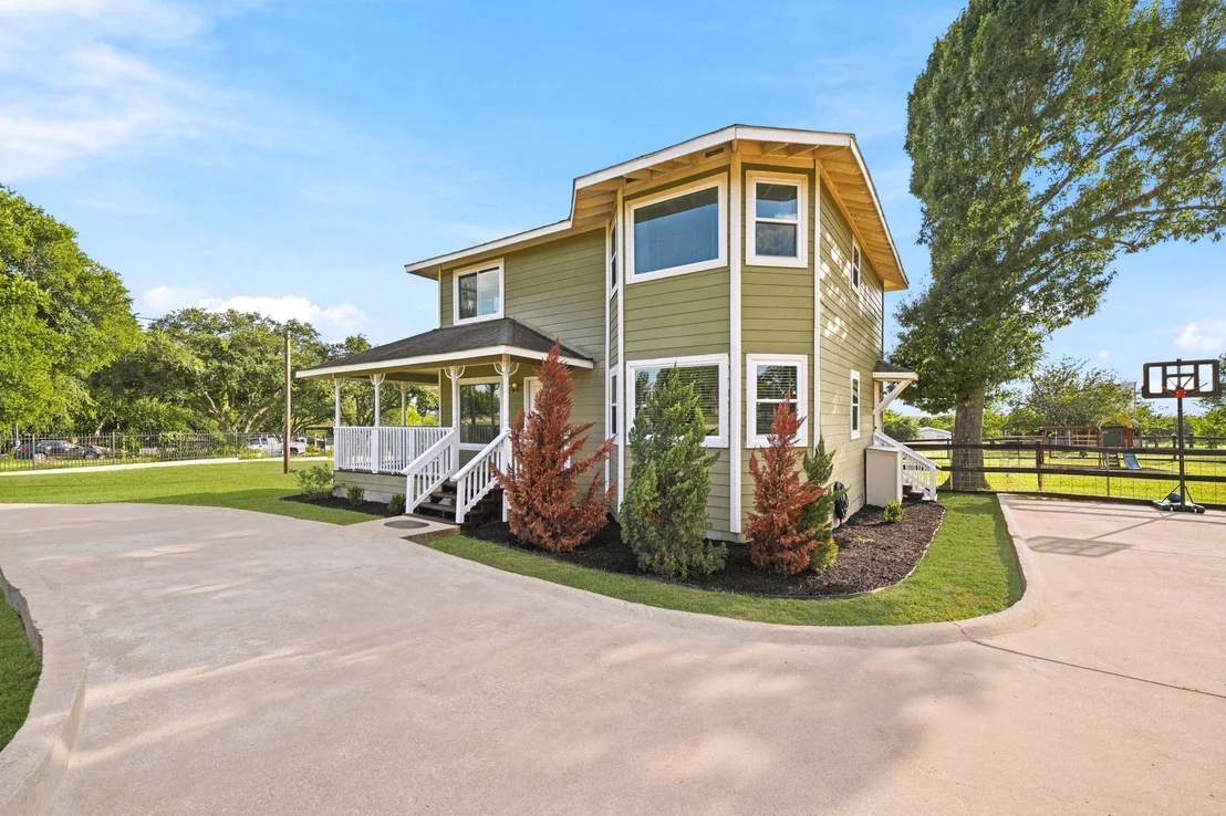 Photo of 133 Meadow View Boulevard