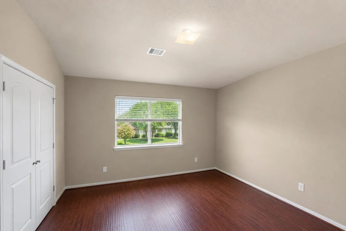 Photo of 10102 Hidden Falls Drive