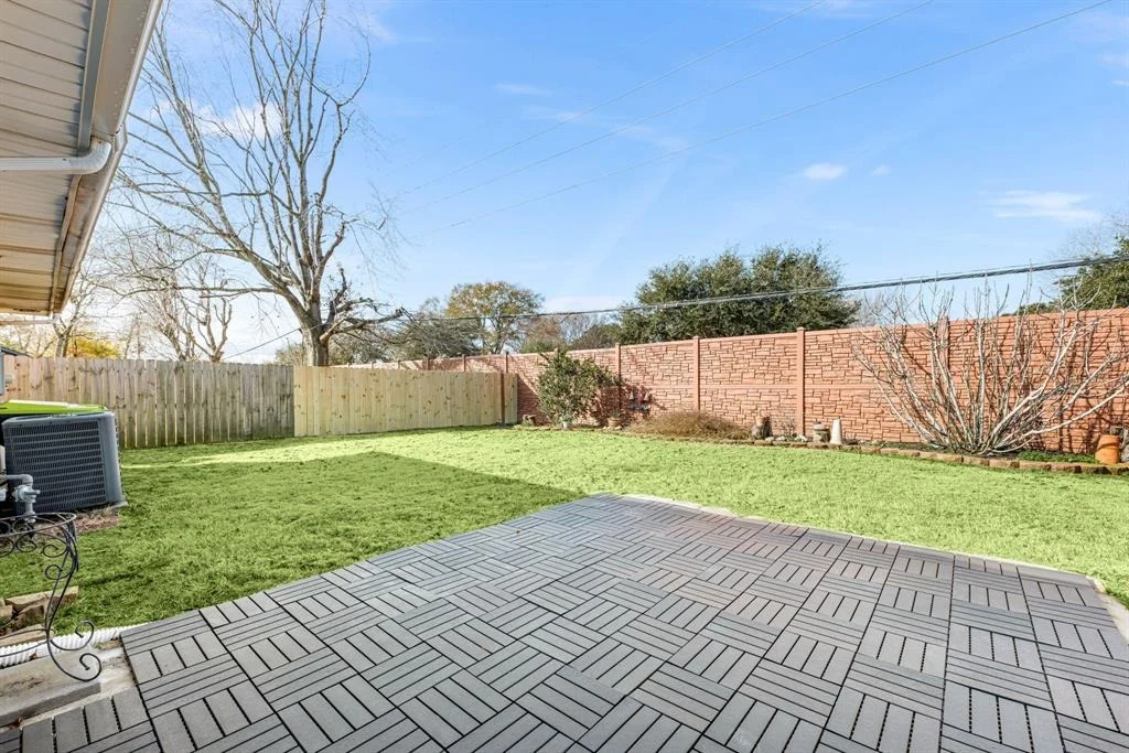 Photo of 1727 Oakwell Lane